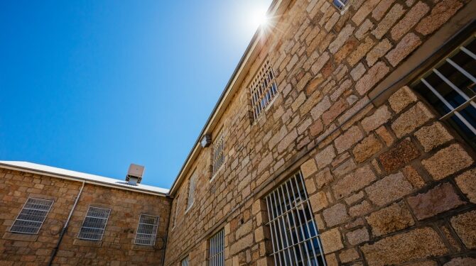 Un Ghid Complet Despre Suspendarea Executării Pedepsei Sub Supraveghere