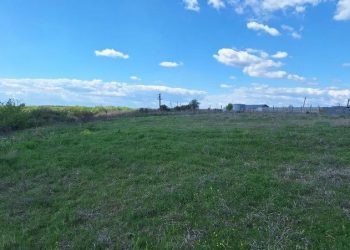 Sinești – cadru rural cu linii netede și lungi